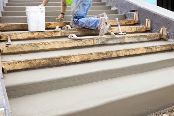 Concrete Steps Pouring in Merced