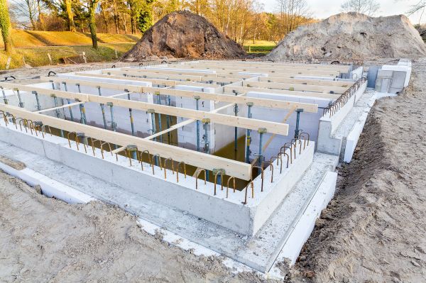Building Foundation Service in Merced