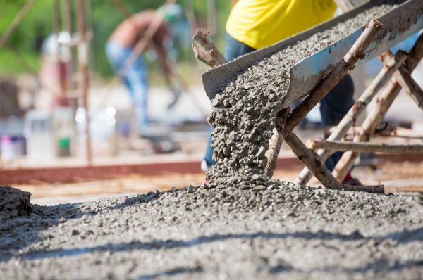 Backyard Concrete Pouring in Merced