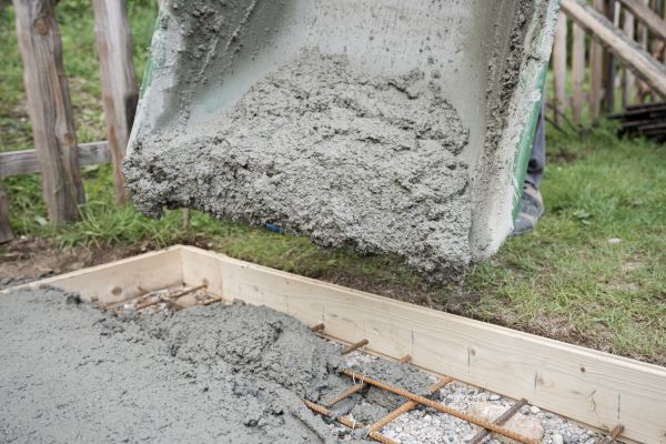 Yard Concrete Pouring in Merced