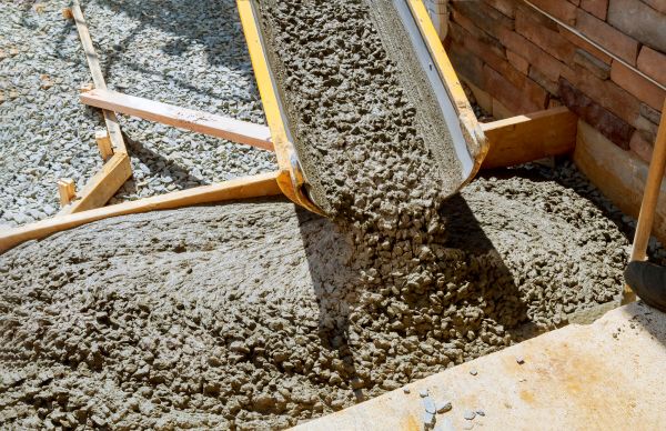 Cement Walkway Pouring in Merced